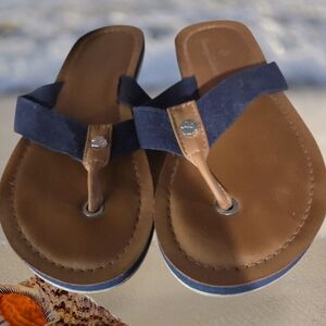 Tommy Bahama‎ Tan and Navy Sandals